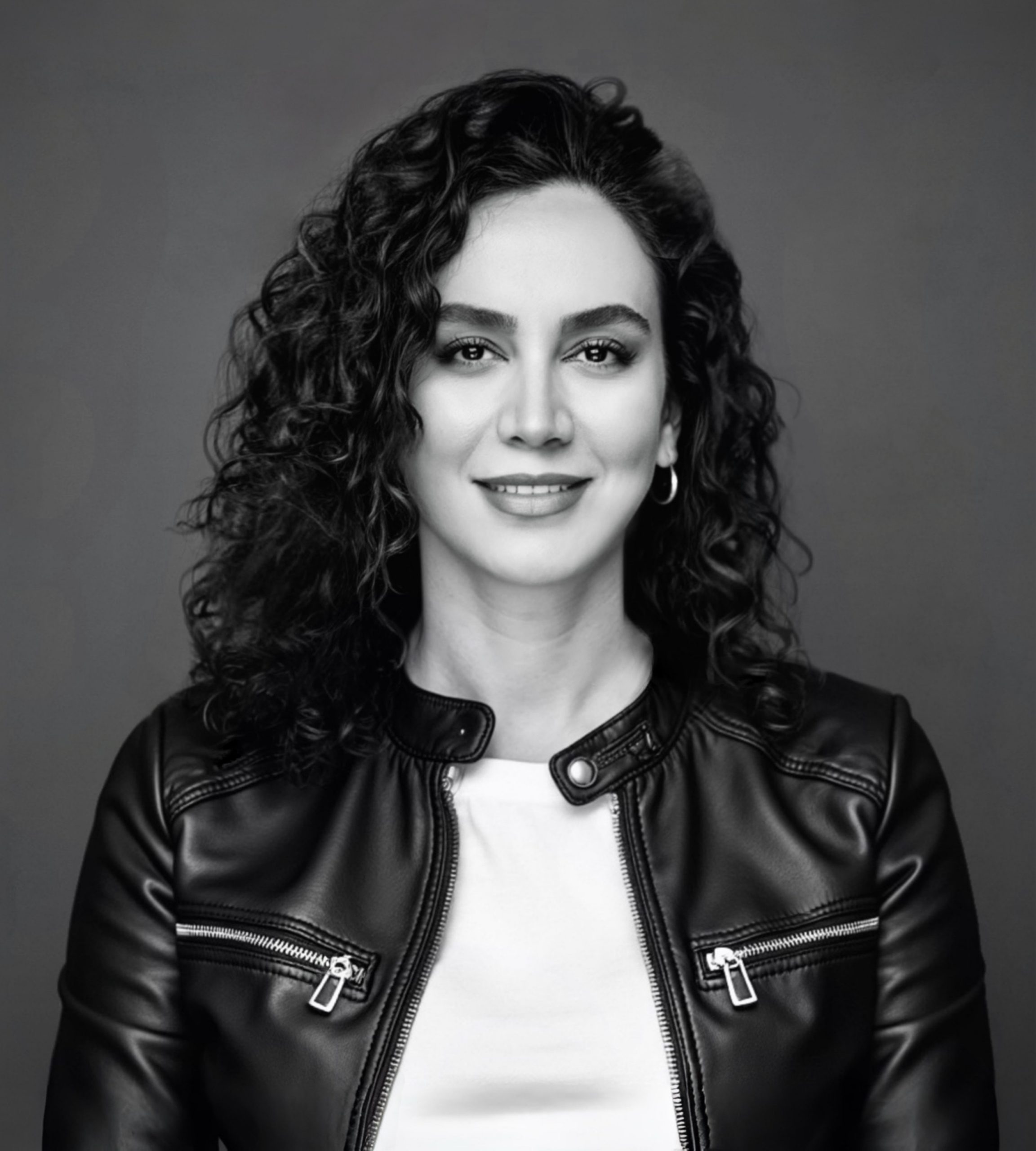 Arameh Etemadi — Iranian-American Filmmaker and Film Critic